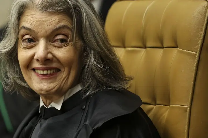 Cármen Lúcia anuncia proposta para atuação de juízes eleitorais