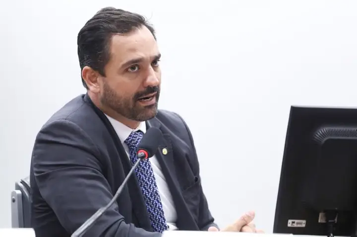 Comissão aprova projeto que prevê desconto na tarifa de ônibus para famílias carentes de áreas rurais