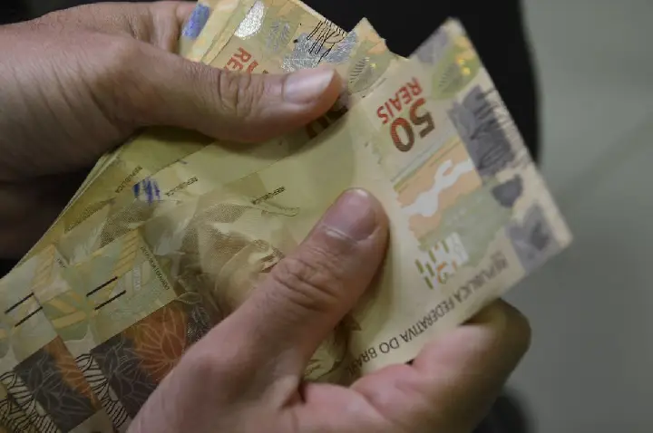 Consulta ao Abono Salarial estará disponível a partir de amanhã