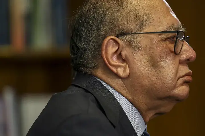 Gilmar proíbe MP e tribunais de acelerar pagamentos de penduricalhos