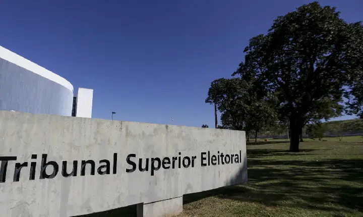 Kassio reúne campanhas de Lula e Flávio e alerta para alta de ações