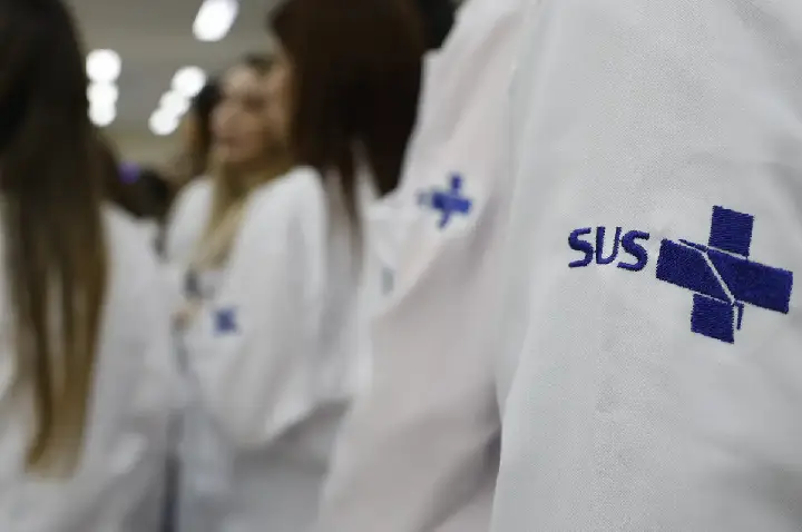 MEC define calendário nacional de matrícula na residência médica