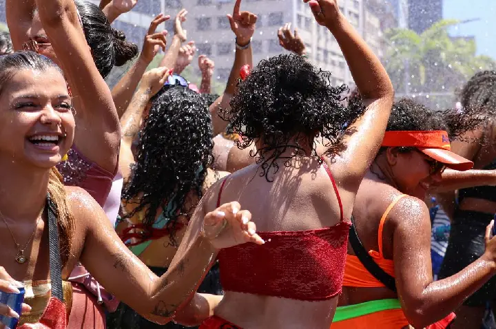 Ocupação hoteleira para o Carnaval já supera 91% no Rio