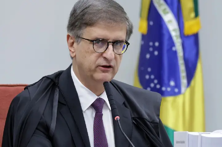 PGR envia ao Supremo parecer favorável à pejotização do trabalho