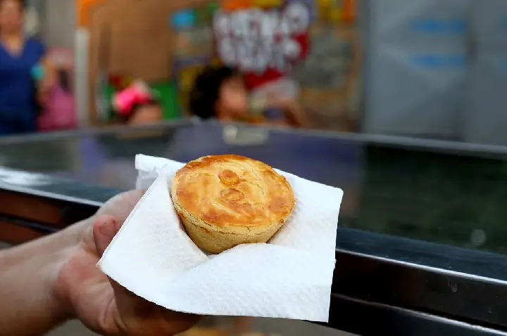 Setor de serviços cresce 2,8% em 2025, quinto ano seguido de alta