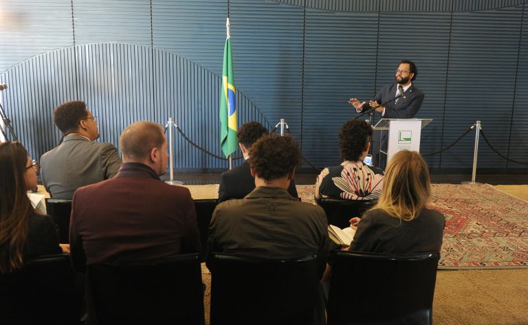 Deputado defende integração entre pautas social e ambiental na COP30