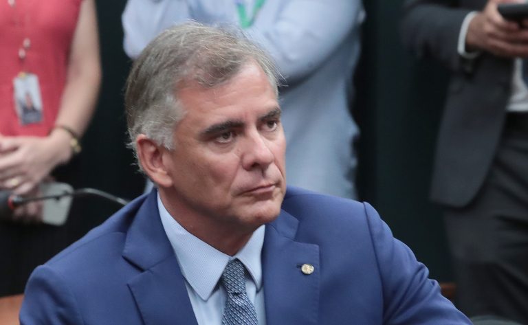 Leur Lomanto Júnior é eleito presidente da Comissão de Constituição e Justiça da Câmara